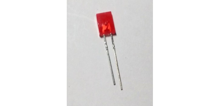 LED Merah Persegi panjang 2x5x7mm