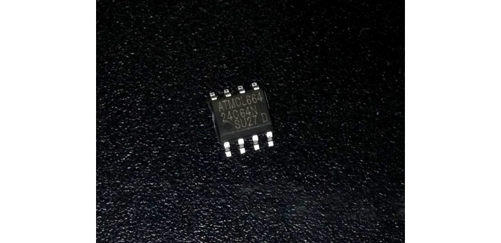 AT24C64 2-Wire Serial EEPROM SMD