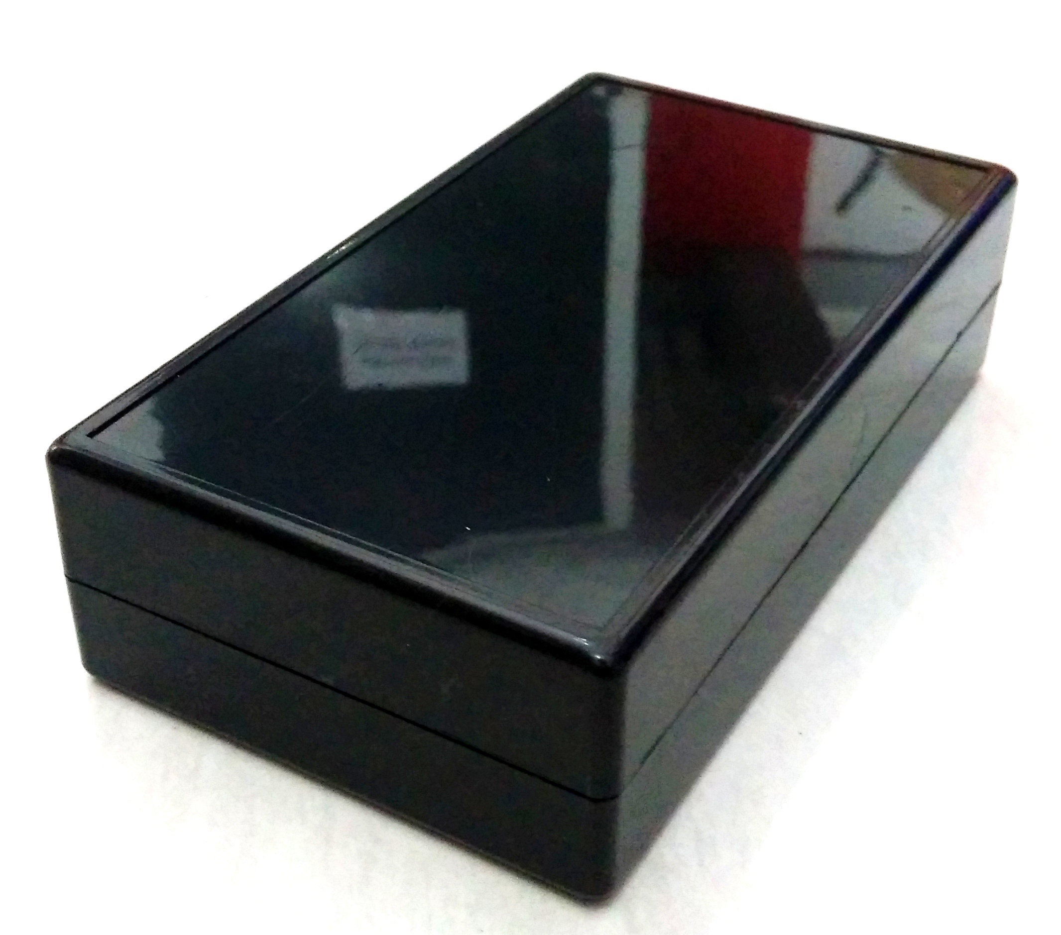 Box Plastik Hitam 140x82x38mm