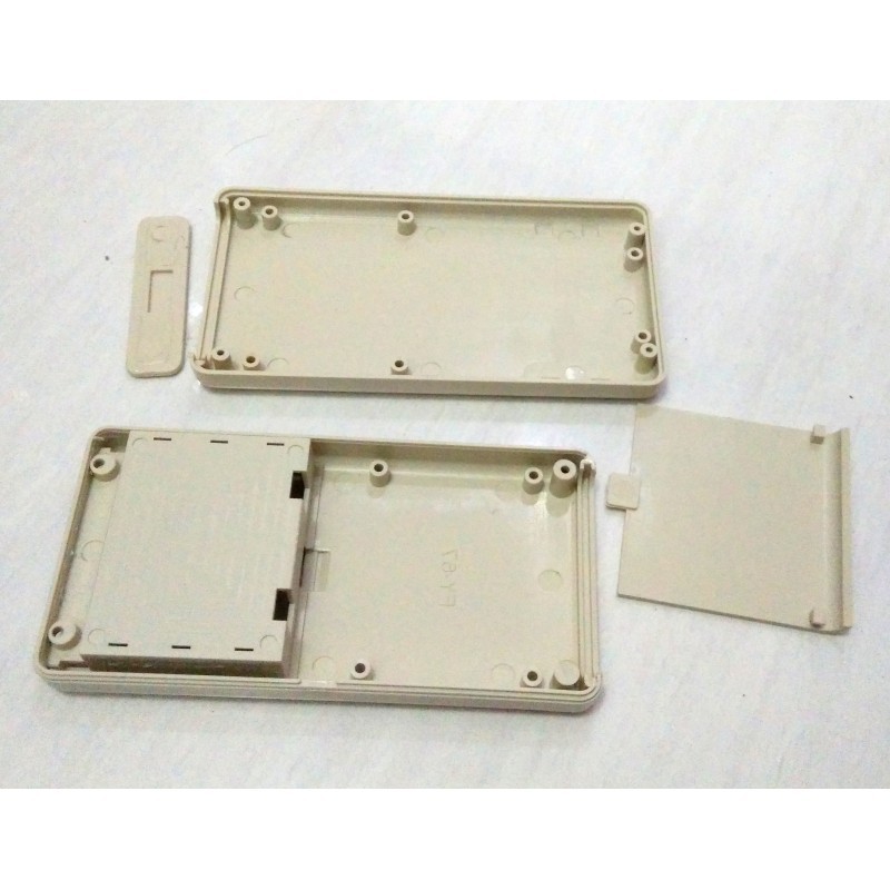 135*70*25mm 3xAA Battery Holder Standard Plastic Enclosure Project Box