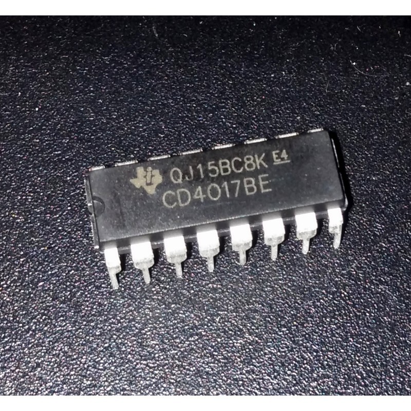 CD4017 DIP-16