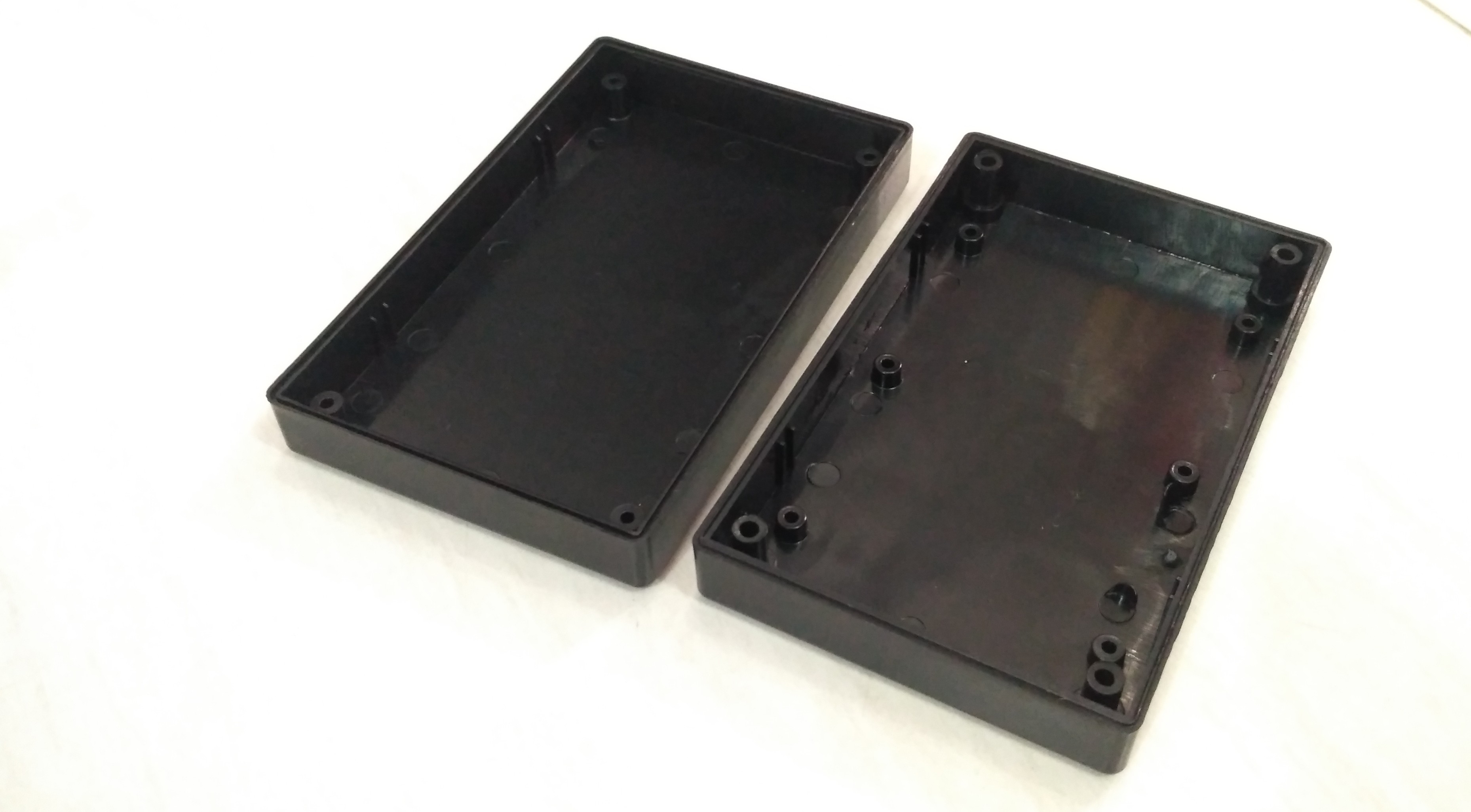 Box Plastik Hitam 125x80x32