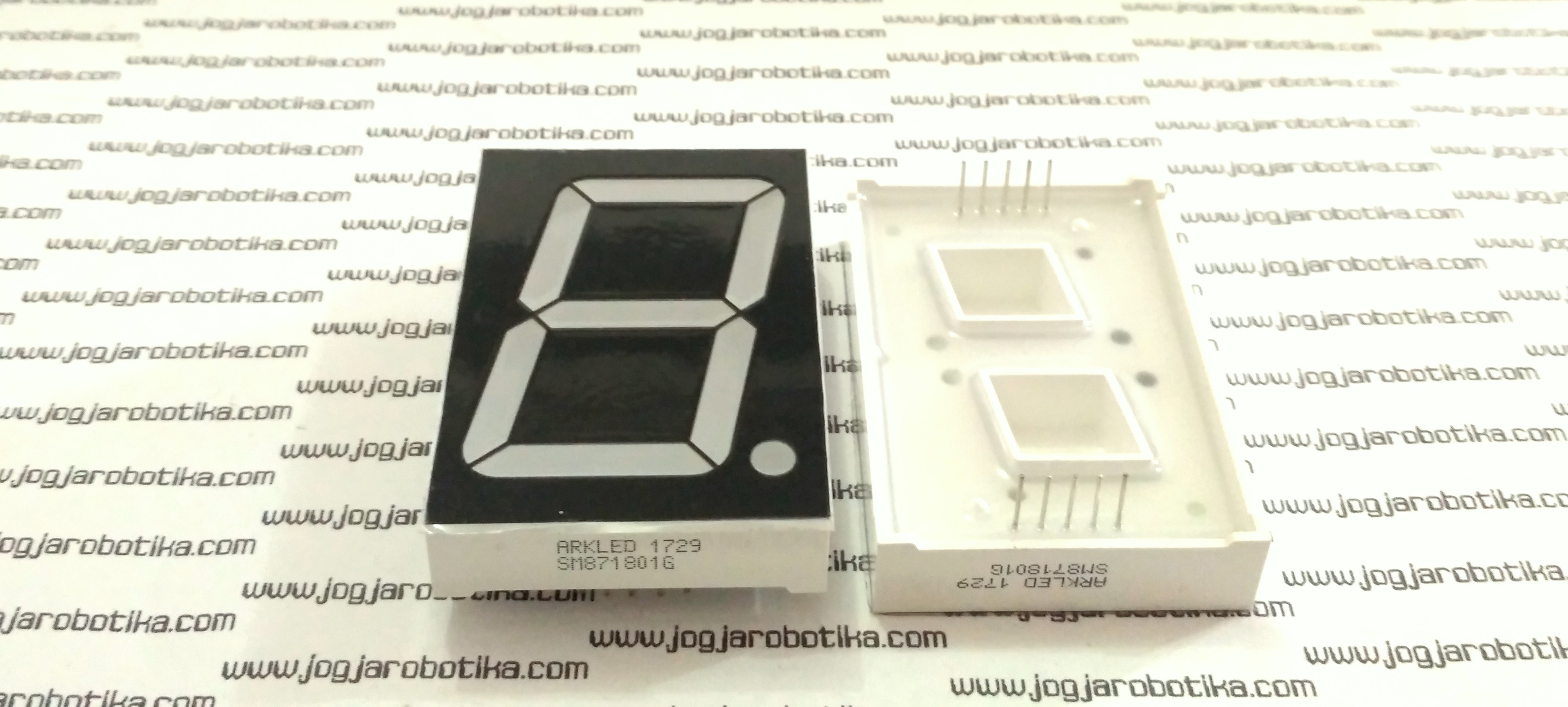 SEVEN SEGMENT HIJAU 1.8 INCH SM871801G 7 SEGMEN COMMON ANODA